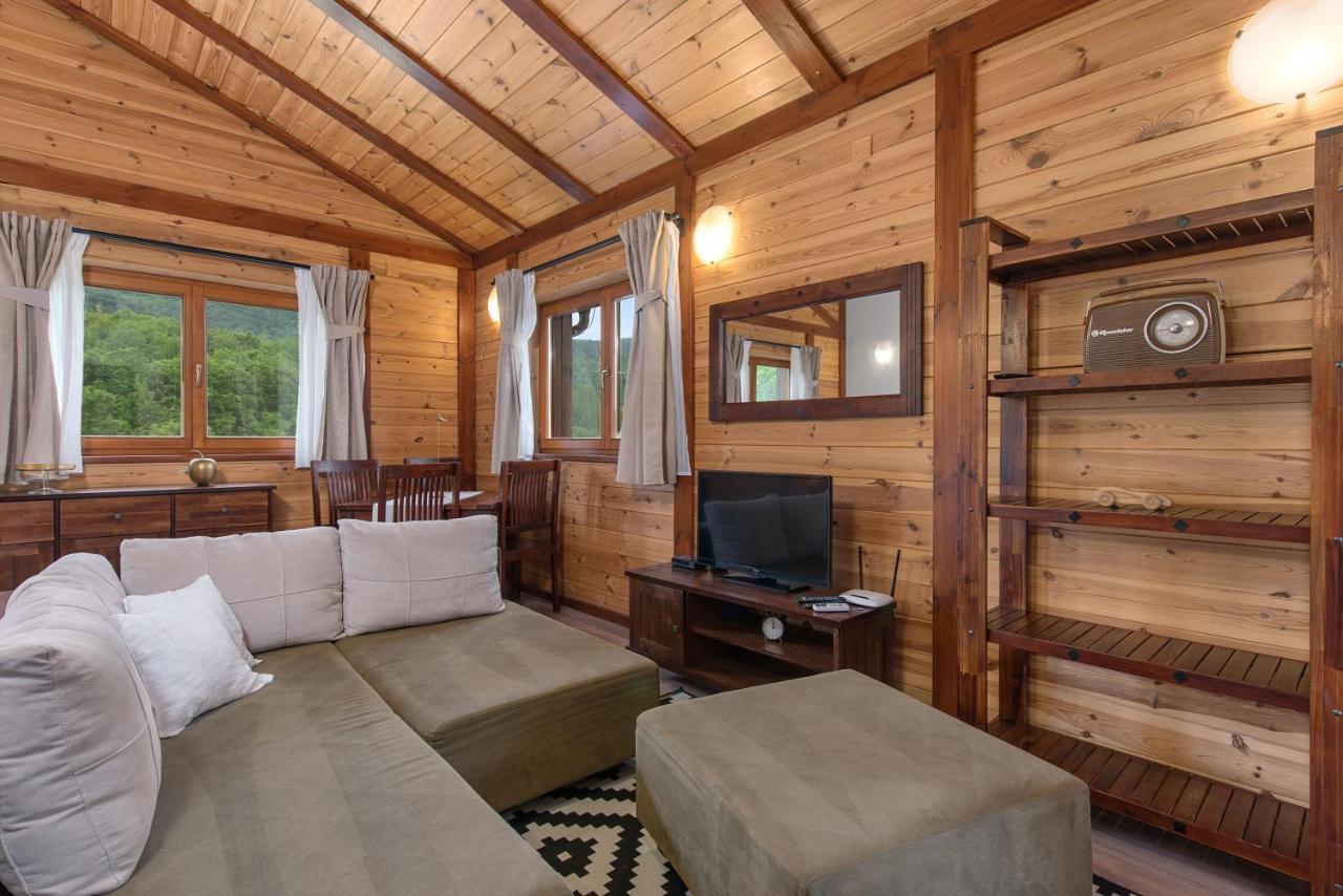 B&B Plitvice Lakes Villa Irene Seliste Dreznicko Exterior foto